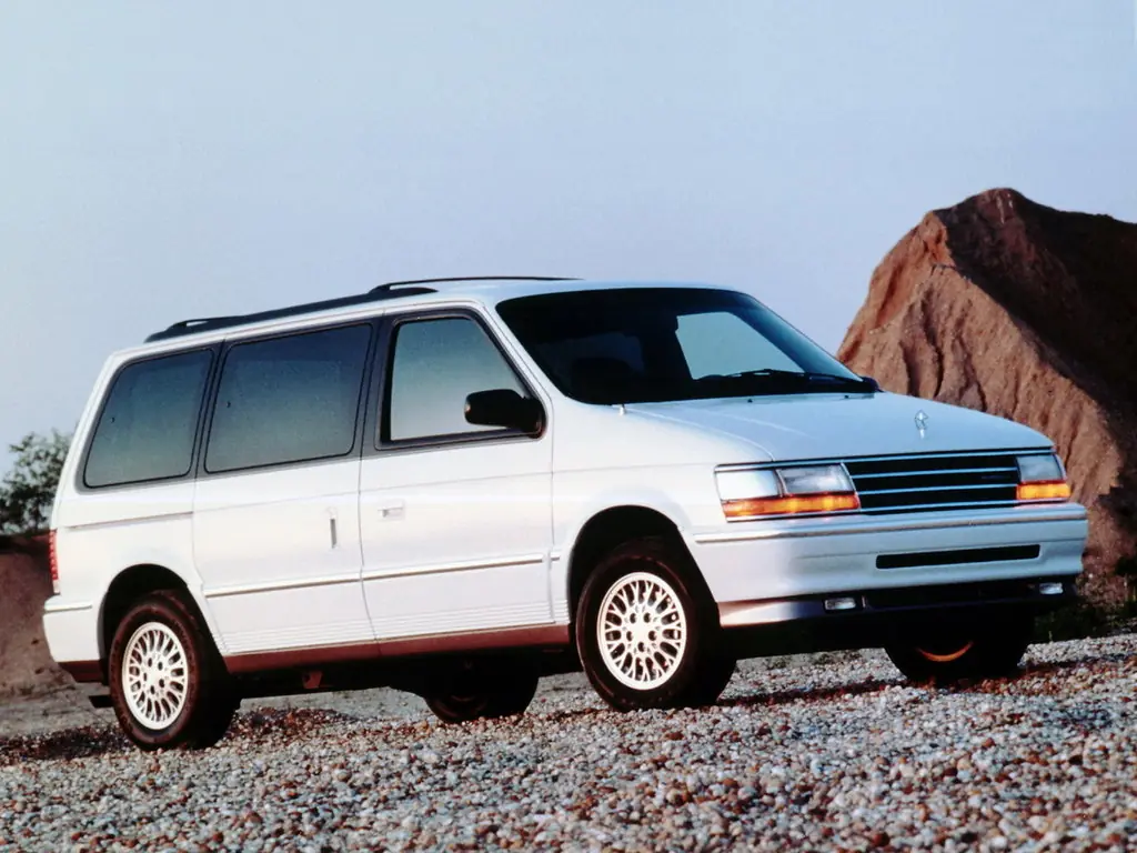 Plymouth Voyager 2 поколение, минивэн (1990 - 1995)
